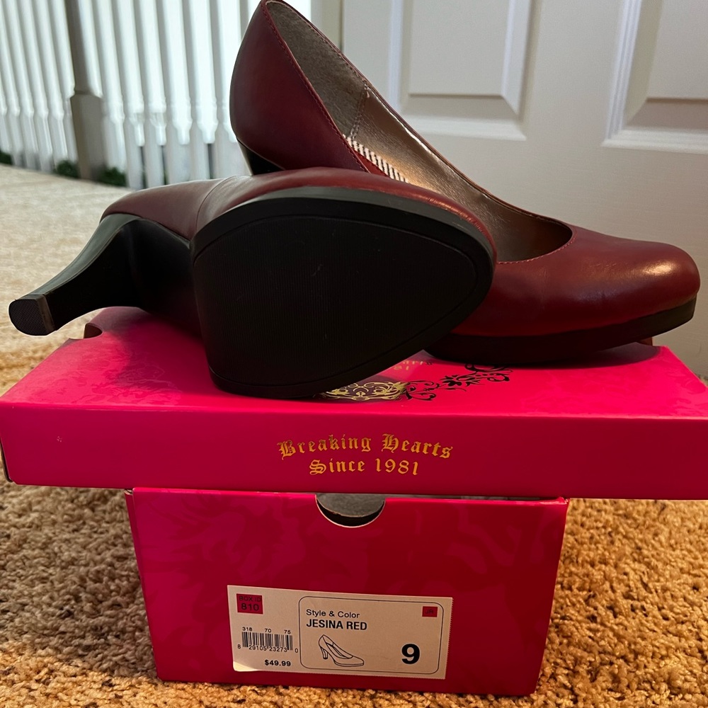 Candie’s high heels - Picture 2 of 3